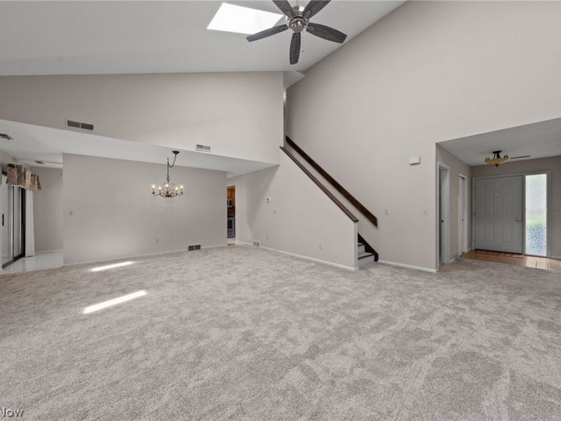 82 Silver Valley Boulevard, Munroe Falls, OH 44262 Photo 18