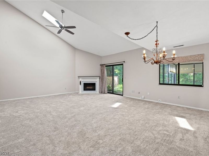 82 Silver Valley Boulevard, Munroe Falls, OH 44262 Photo 21