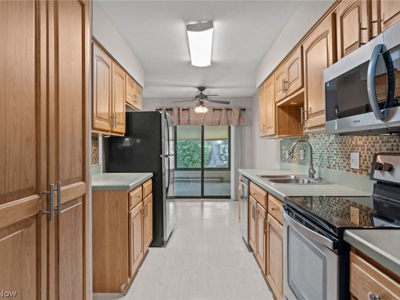 82 Silver Valley Boulevard, Munroe Falls, OH 44262 Photo 31