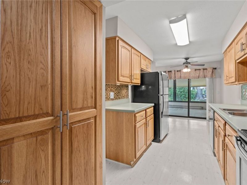 82 Silver Valley Boulevard, Munroe Falls, OH 44262 Photo 33