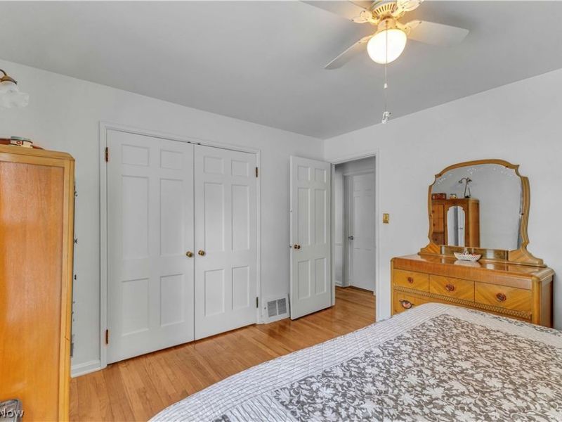 7534 Farnum Avenue, Middleburg Heights, OH 44130 Photo 14
