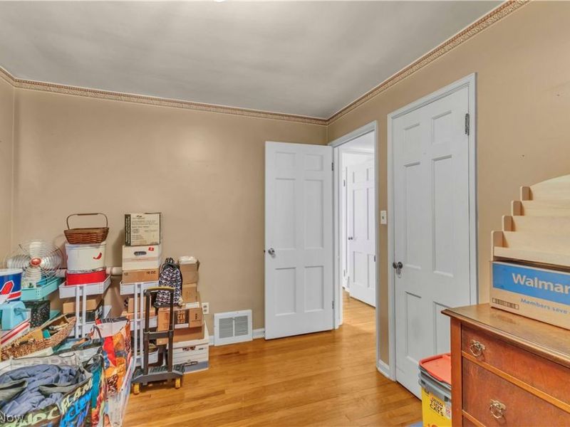 7534 Farnum Avenue, Middleburg Heights, OH 44130 Photo 15
