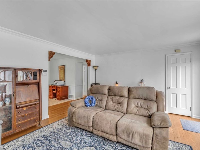 7534 Farnum Avenue, Middleburg Heights, OH 44130 Photo 5