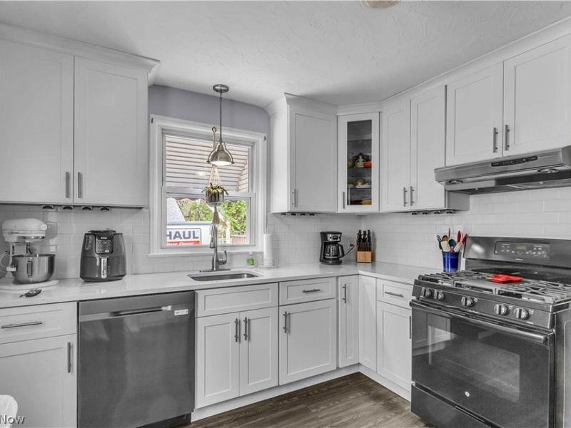 7534 Farnum Avenue, Middleburg Heights, OH 44130 Photo 9