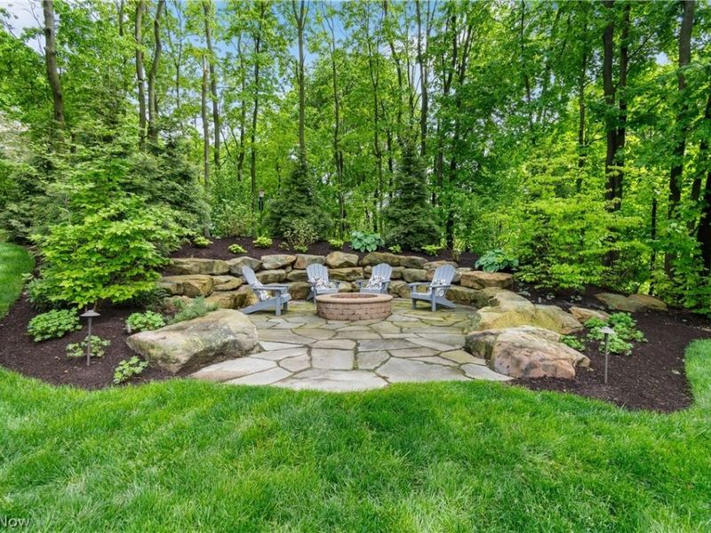 10661 Kent Avenue NE, Hartville, OH 44632 Photo 42