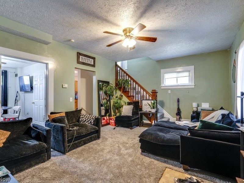 226 1/2 South Street, Alliance, OH 44601 Photo 4