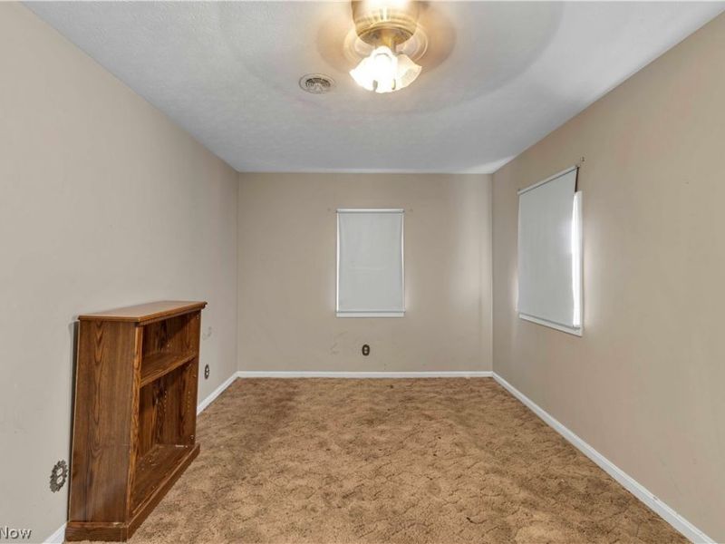 4556 Warren Sharon Road, Vienna, OH 44473 Photo 9