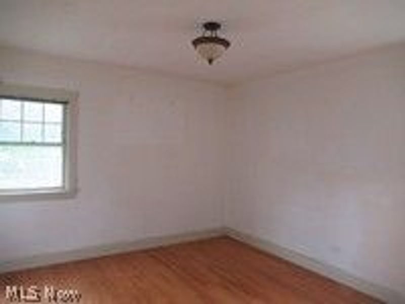 17408 Woodbury Avenue, Cleveland, OH 44135 Photo 15