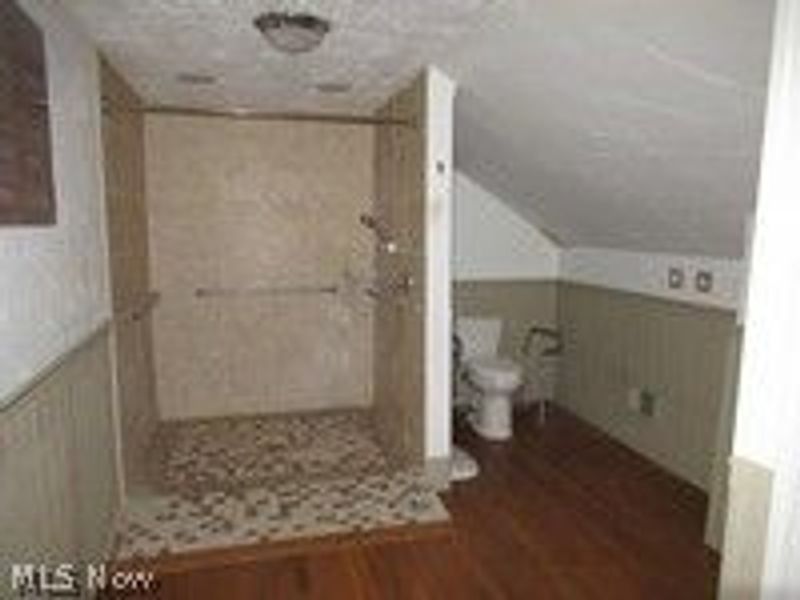 17408 Woodbury Avenue, Cleveland, OH 44135 Photo 18