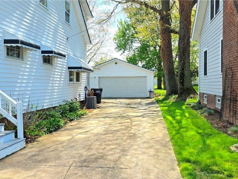 4510 Telhurst Road, South Euclid, OH 44121 Photo 35