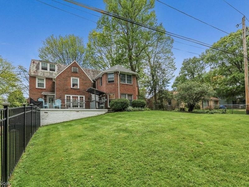 705 Overlook Drive, Alliance, OH 44601 Photo 38