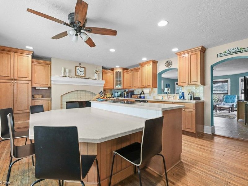 705 Overlook Drive, Alliance, OH 44601 Photo 5