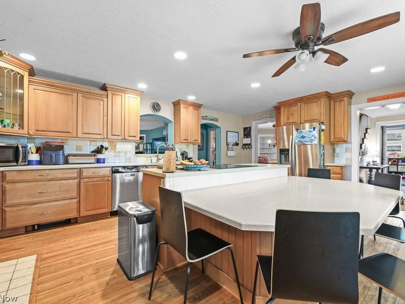 705 Overlook Drive, Alliance, OH 44601 Photo 9