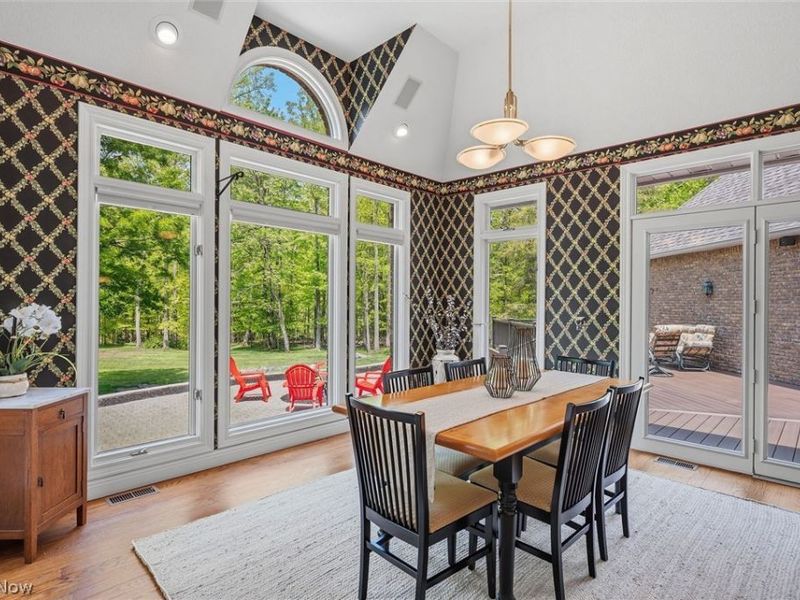 8795 Pheasant Run Lane, Kirtland Hills, OH 44060 Photo 16