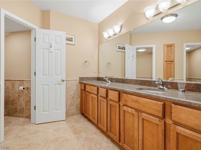 8795 Pheasant Run Lane, Kirtland Hills, OH 44060 Photo 40