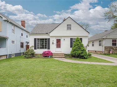 11104 Mccracken Road, Garfield Heights, OH 44125