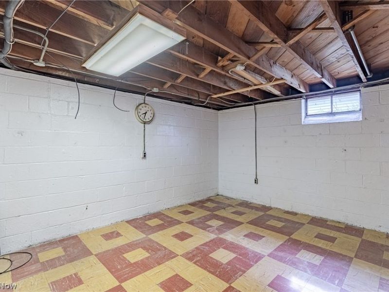 11104 Mccracken Road, Garfield Heights, OH 44125 Photo 19