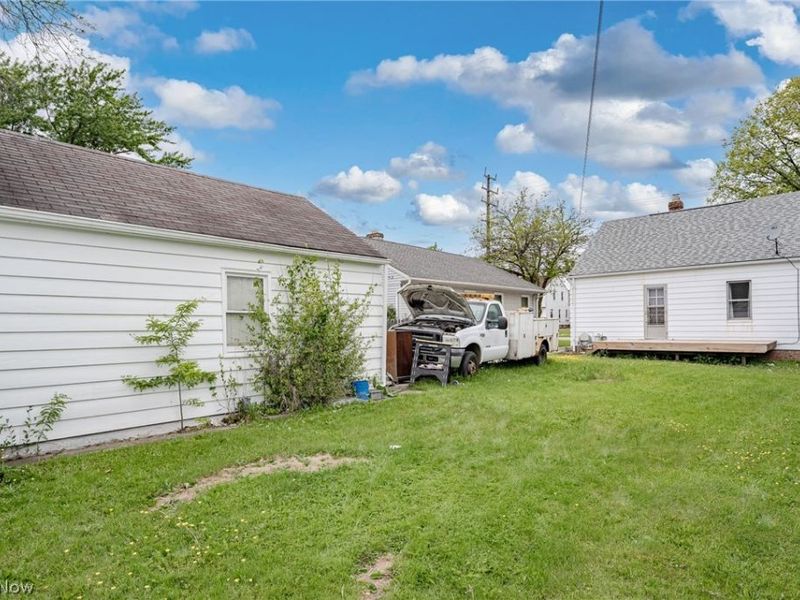 11104 Mccracken Road, Garfield Heights, OH 44125 Photo 22