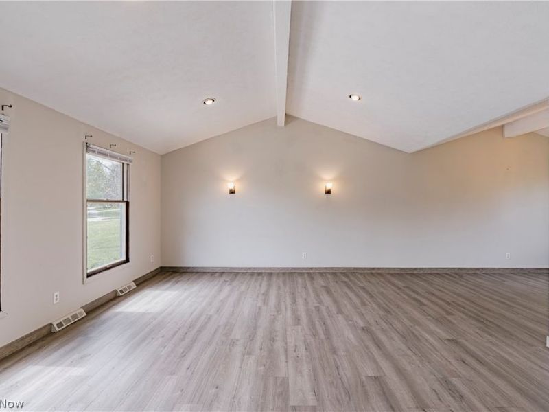 5880 Deepwood Trail, Solon, OH 44139 Photo 11