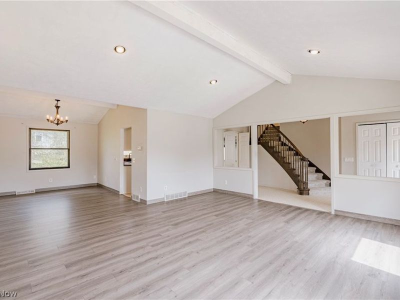5880 Deepwood Trail, Solon, OH 44139 Photo 12