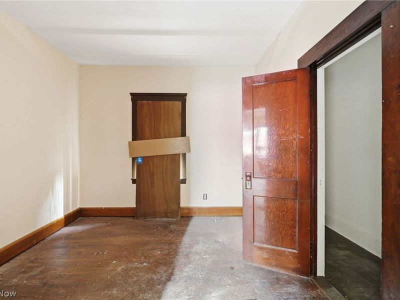 6511 Fullerton Avenue, Cleveland, OH 44105 Photo 10