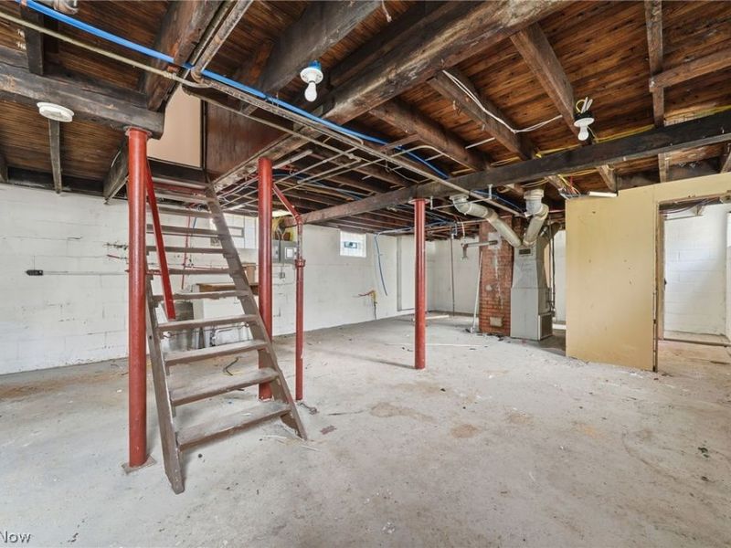 6511 Fullerton Avenue, Cleveland, OH 44105 Photo 16