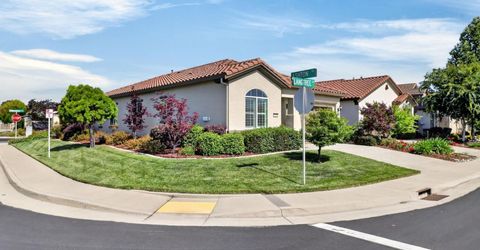 2151 Langtree Dr, Roseville, CA 95747 Photo