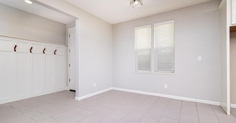 9733 Tribeca Dr, Sacramento, CA 95829 Photo
