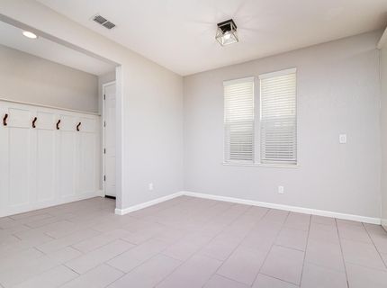 9733 Tribeca Dr, Sacramento, CA 95829 Photo