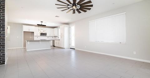 9733 Tribeca Dr, Sacramento, CA 95829 Photo