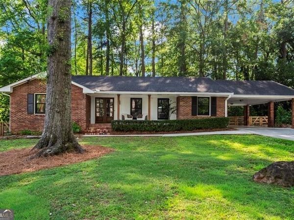 1826 E Ramble Court, Decatur, GA 30033