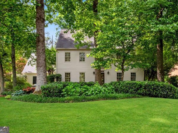 4868 Hampton Lake Drive, Marietta, GA 30068