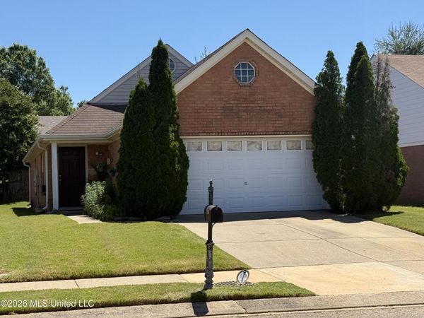 7594 Fox Hunt Drive, Olive Branch, MS 38654
