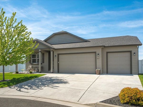 8817 W Pirates Ct, Spokane, WA 99224
