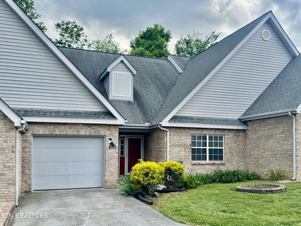 3319 Laurel View Rd, Knoxville, TN 37917