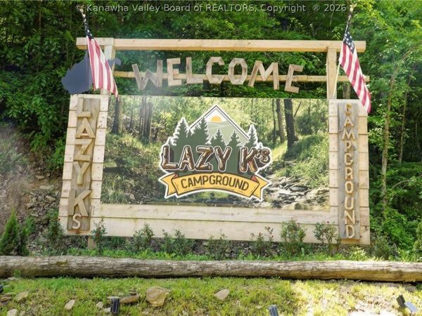 213 Lazy K Drive, Elkview, WV 25071