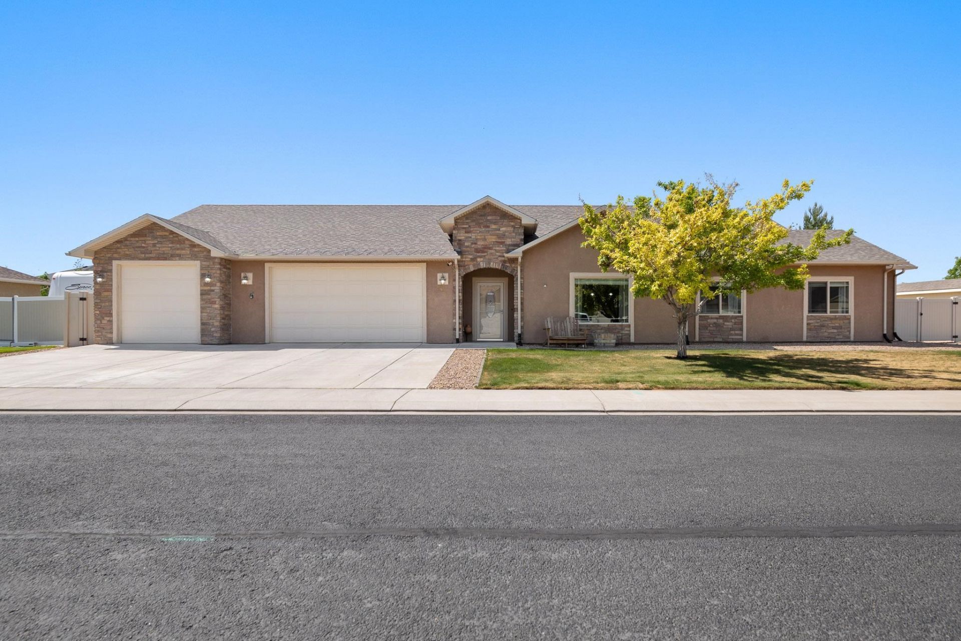 2925 Brook View Lane, Grand Junction, CO 81503 Main Photo