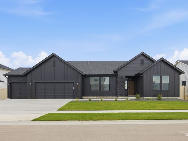 1064 W Cub River Dr, Meridian, ID 83642
