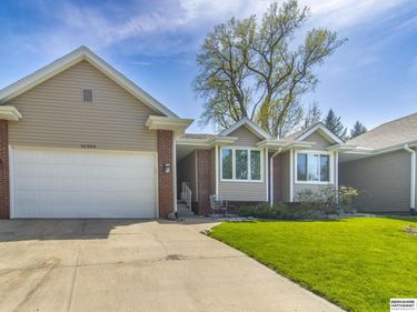 10953 Marcy Plaza , Omaha, NE 68154