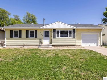 3223 S 122nd Street , Omaha, NE 68144
