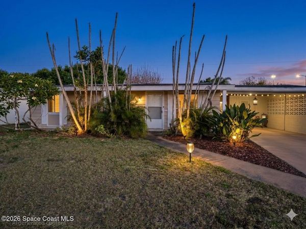2310 Port Malabar Boulevard NE , Palm Bay, FL 32905