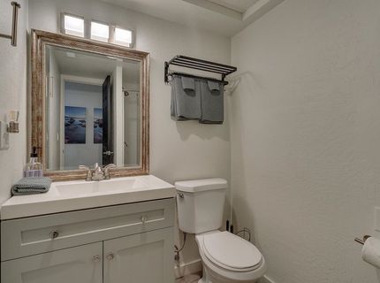 1335 N North Lake Boulevard, Tahoe City, CA 96145 Photo