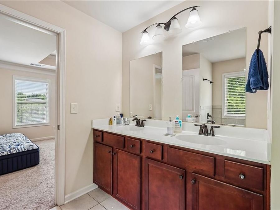 Property Image 125