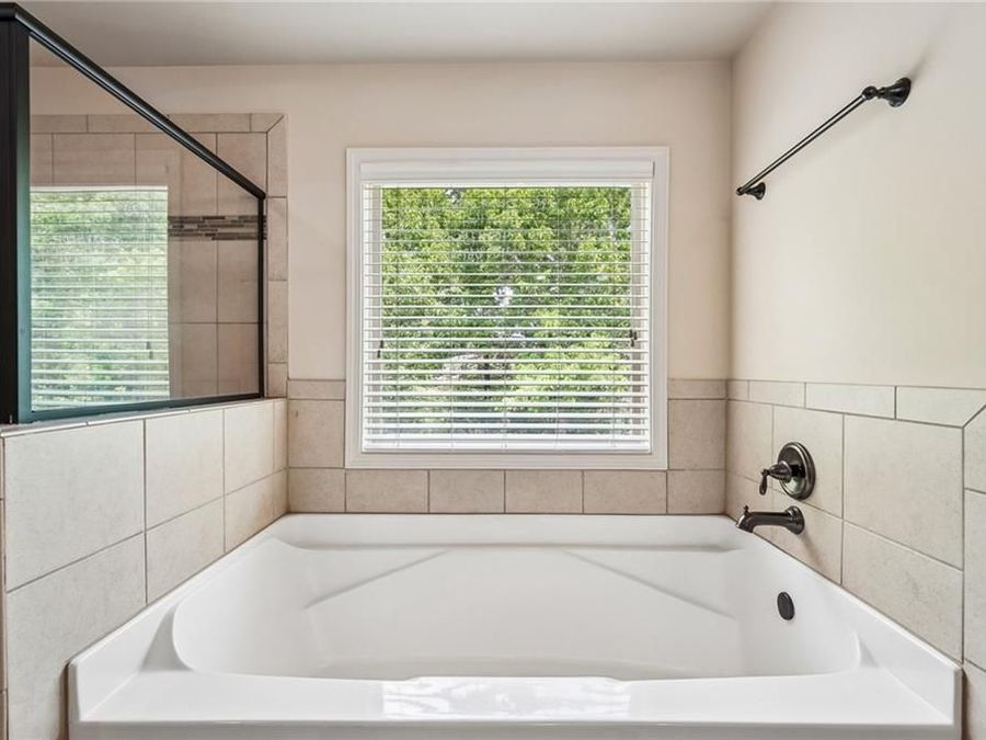 Property Image 128