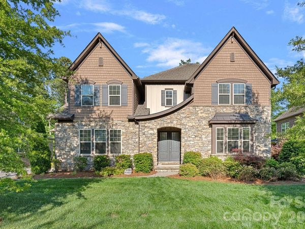 109 Eden Hollow Lane, Matthews, NC 28104