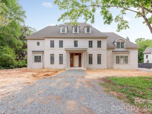 2311 Thornridge Road , Charlotte, NC 28226
