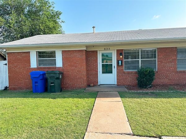 833 Owl Street, Norman, OK 73071