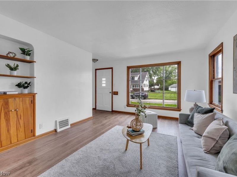 2303 Tuxedo Avenue, Parma, OH 44134 Photo 4