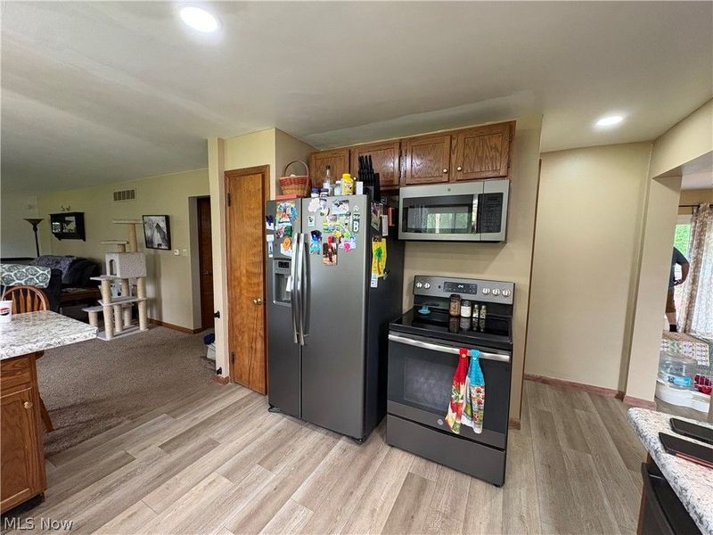 1697 W South Range Road, North Lima, OH 44452 Photo 13