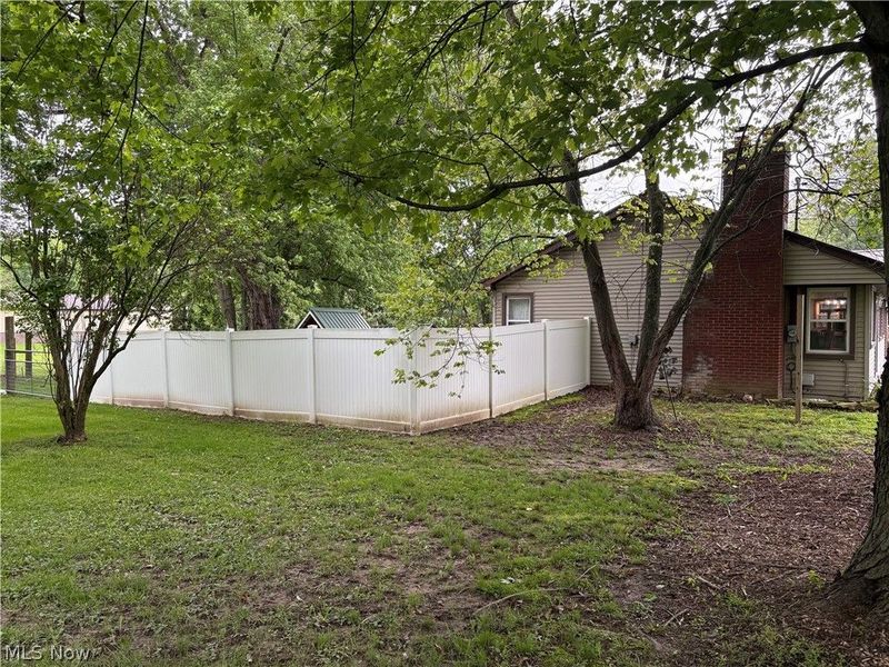 1697 W South Range Road, North Lima, OH 44452 Photo 4